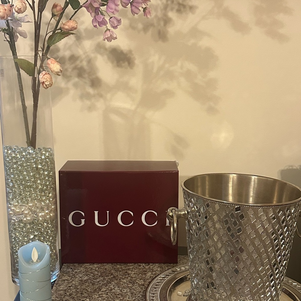 Gucci burgundy Gift Box